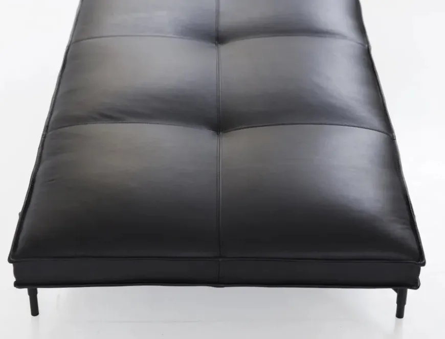 Daybed, sort læder fra HANDVÄRK