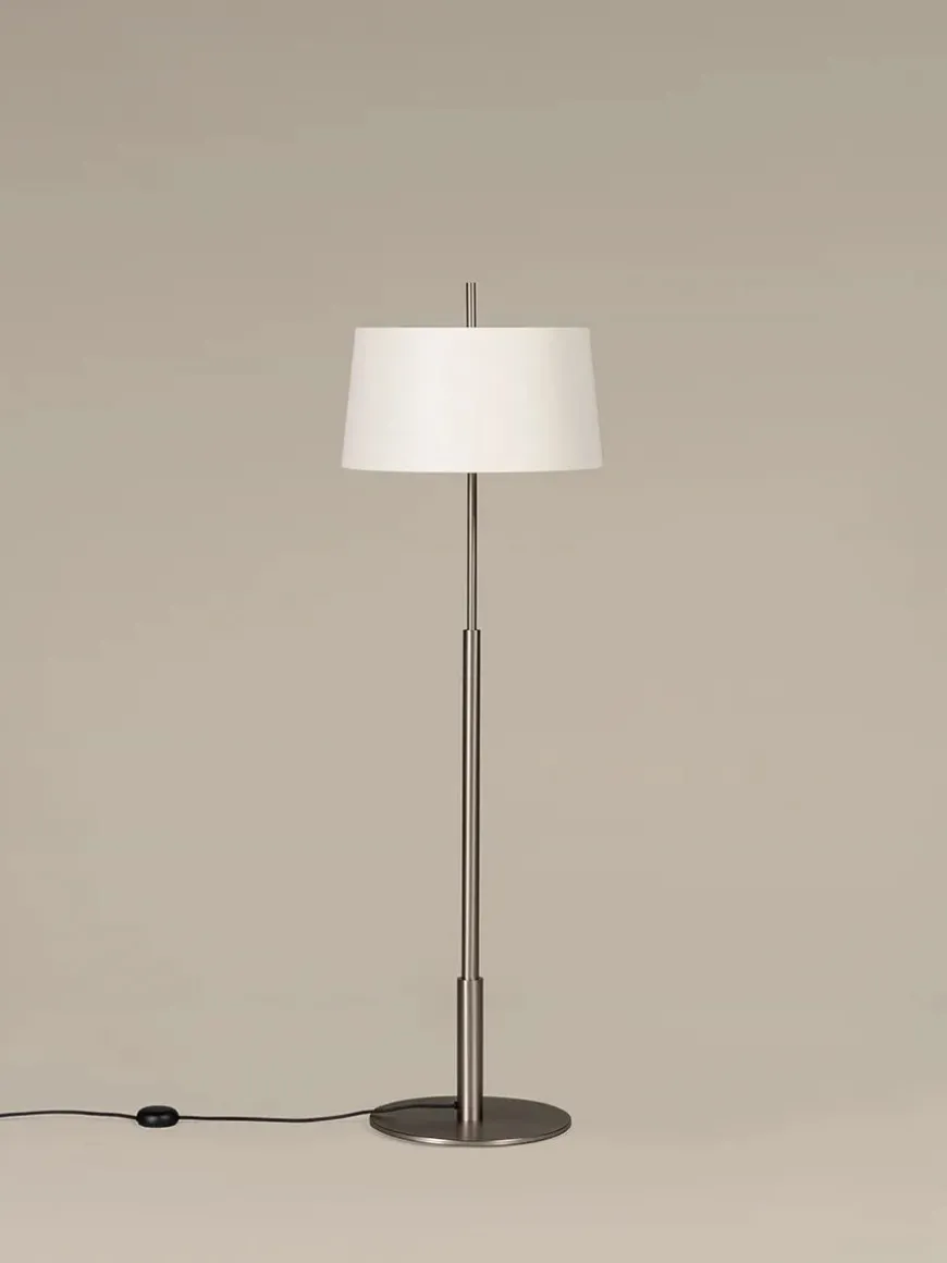 Diana Gulvlampe fra Santa and Cole