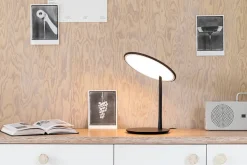 Disc table light, black fra Nine