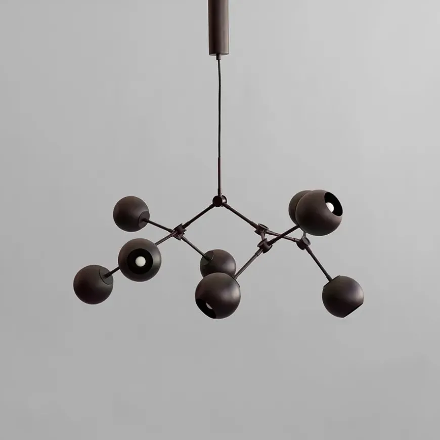 Drop Chandelier Globe, Mini, Burned Black fra 101 Copenhagen
