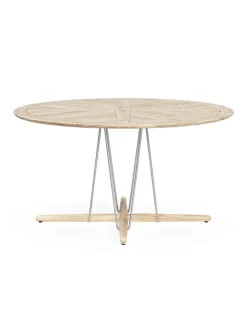 E022 Havebord, Ø140 fra Carl Hansen & Søn