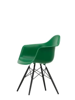 Eames Plastic Armchair DAW, sortlakeret ahorntræ fra Vitra