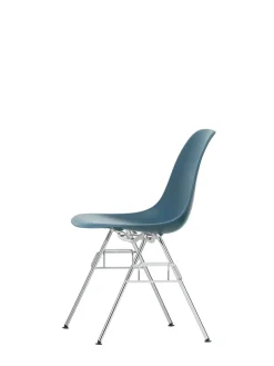 Eames Plastic Side Chair DSS-N, stabelbar fra Vitra