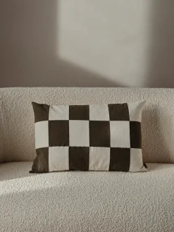 Fold Patchwork Cushion fra Ferm Living