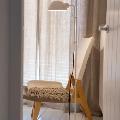 Funiculi standerlampe fra Marset