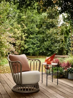 Grace Outdoor Lounge Chair fra GUBI