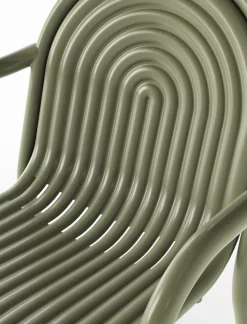 Groove Arm Chair fra Tom Dixon