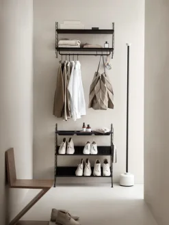 Hallway L fra String Furniture