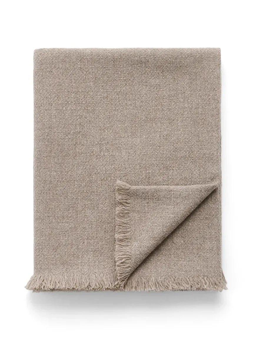 Haya Wool Throw, pure soil fra Aiayu