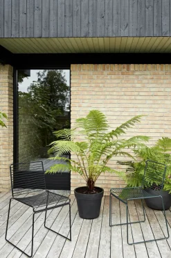 Hee Dining Chair, hot galvanised fra Hay