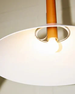 Hook pendant small, orange fra Nine