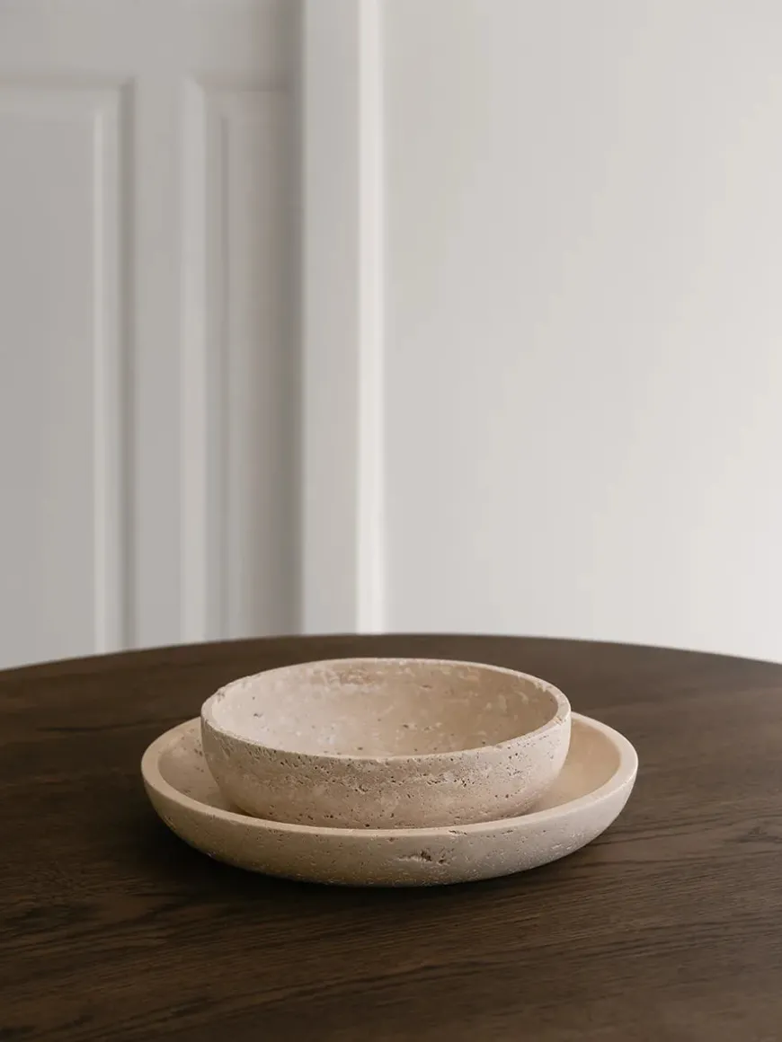 Hyben Fad, travertin fra Wabi Sabi Nordic