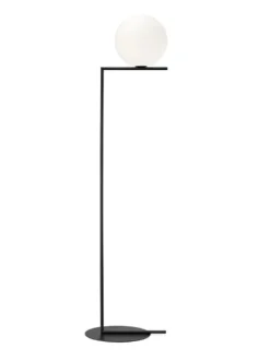 IC F2 gulvlampe fra Flos