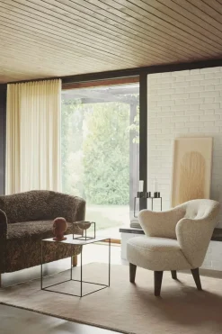 Ingeborg med Fodskammel, sahara fra Audo Copenhagen