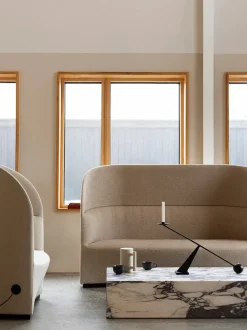 Interconnect Candle Holder, brass fra Audo Copenhagen