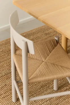 J39 Folkestolen, heritage red af Børge Mogensen