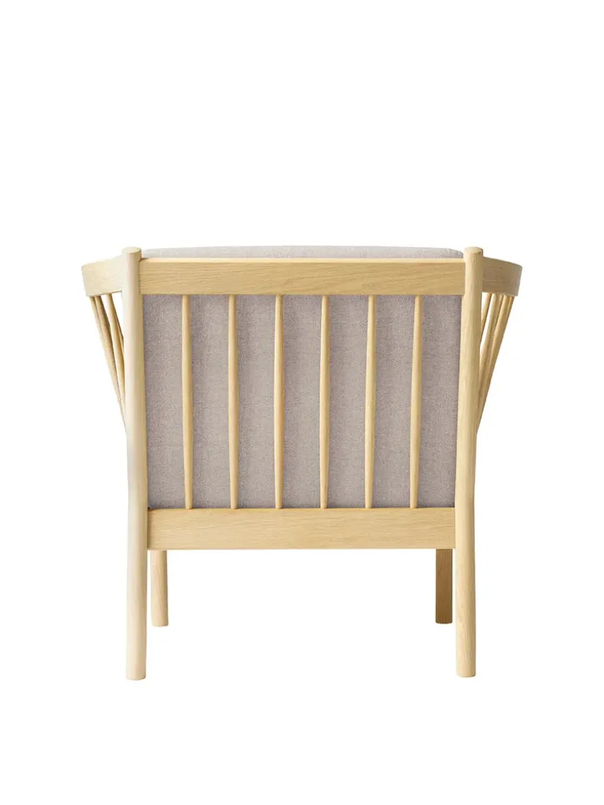 J146 Lounge Chair fra FDB Møbler