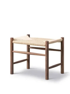 J16 Skammel af Hans J. Wegner