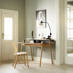 J67 spisebordsstol, lakeret eg fra FDB Møbler