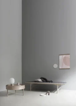 JWDA Metallic Bordlampe fra Audo Copenhagen