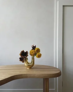 Kazumi StudioVase, gold fra Hein