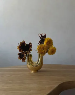 Kazumi StudioVase, gold fra Hein