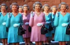 Kikkerland Solar Queen