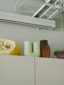 Kink Vase, light green fra Muuto