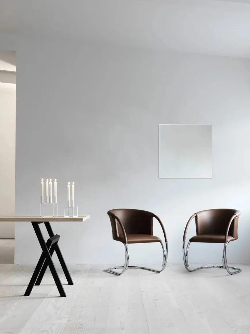 Kubus 8 Lysestage, guldbelagt fra Audo Copenhagen