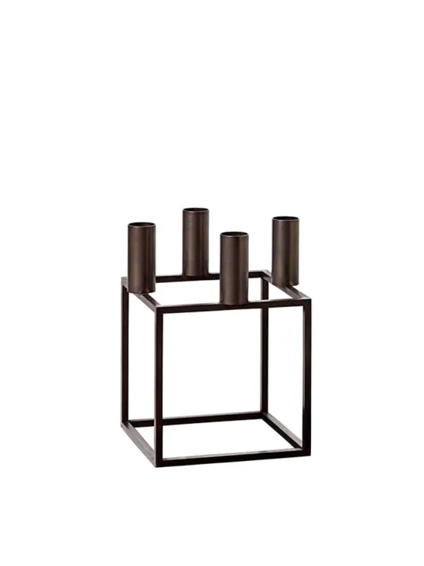 Kubus 4 Lysestage, ivory fra Audo Copenhagen