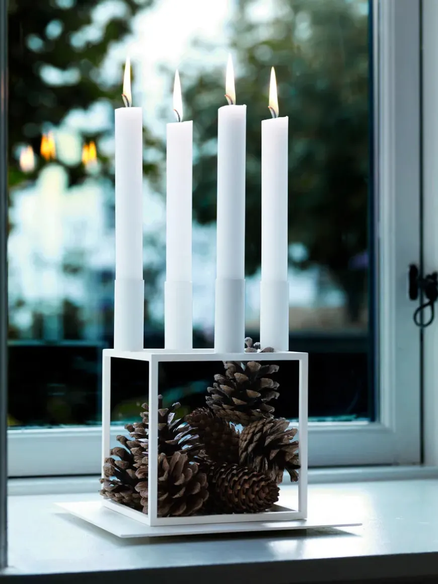 Kubus 4 Lysestage, olive fra Audo Copenhagen