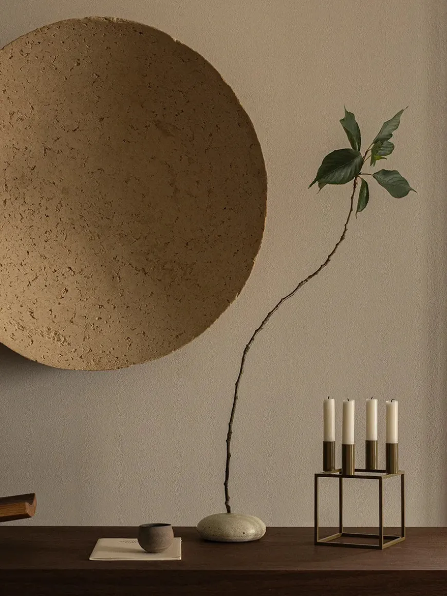 Kubus 4 Lysestage, olive fra Audo Copenhagen