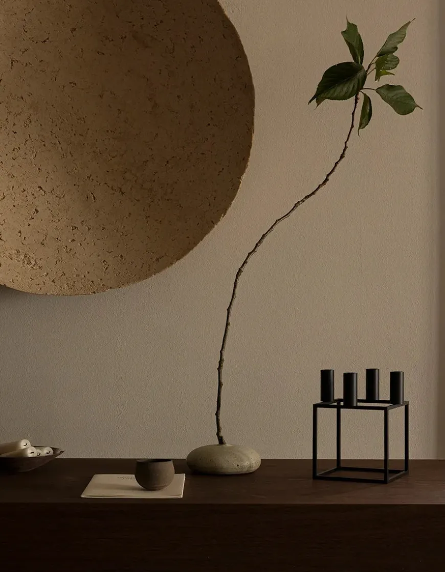 Kubus 4 Lysestage, zink fra Audo Copenhagen