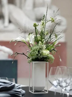 Kubus Vase Lolo, sort fra Audo Copenhagen