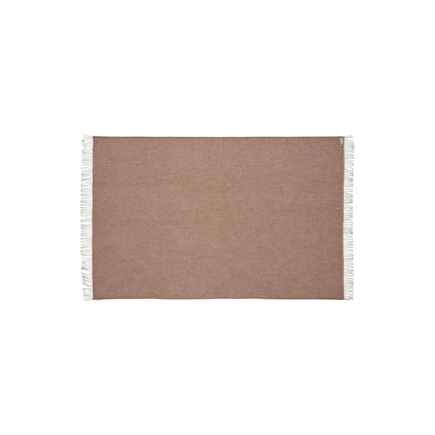 Livø Plaid, rosewood fra Silkeborg Uldspinderi