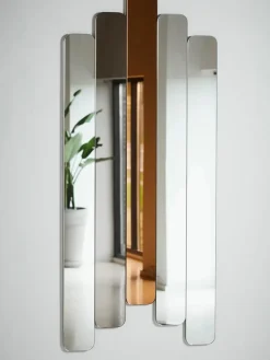 Logs Mirror, 3 mirrors fra Woud