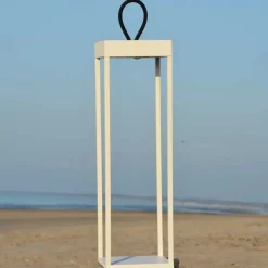 Lucerna lanterne med LED fra Loom Design