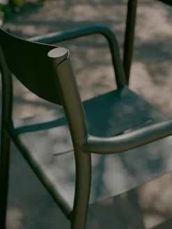 May Armchair, dark green fra New Works