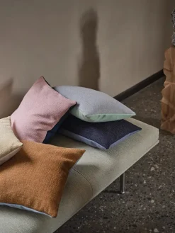 Mingle Cushion, 35 x 55 cm fra Muuto