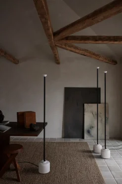 Model 1095 Gulvlampe fra Astep