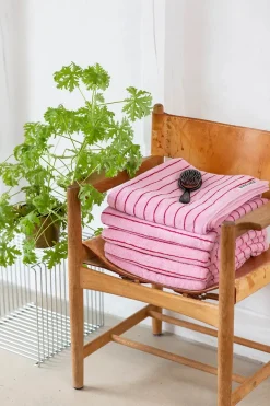 Naram towel - Creme & Ink fra Bongusta