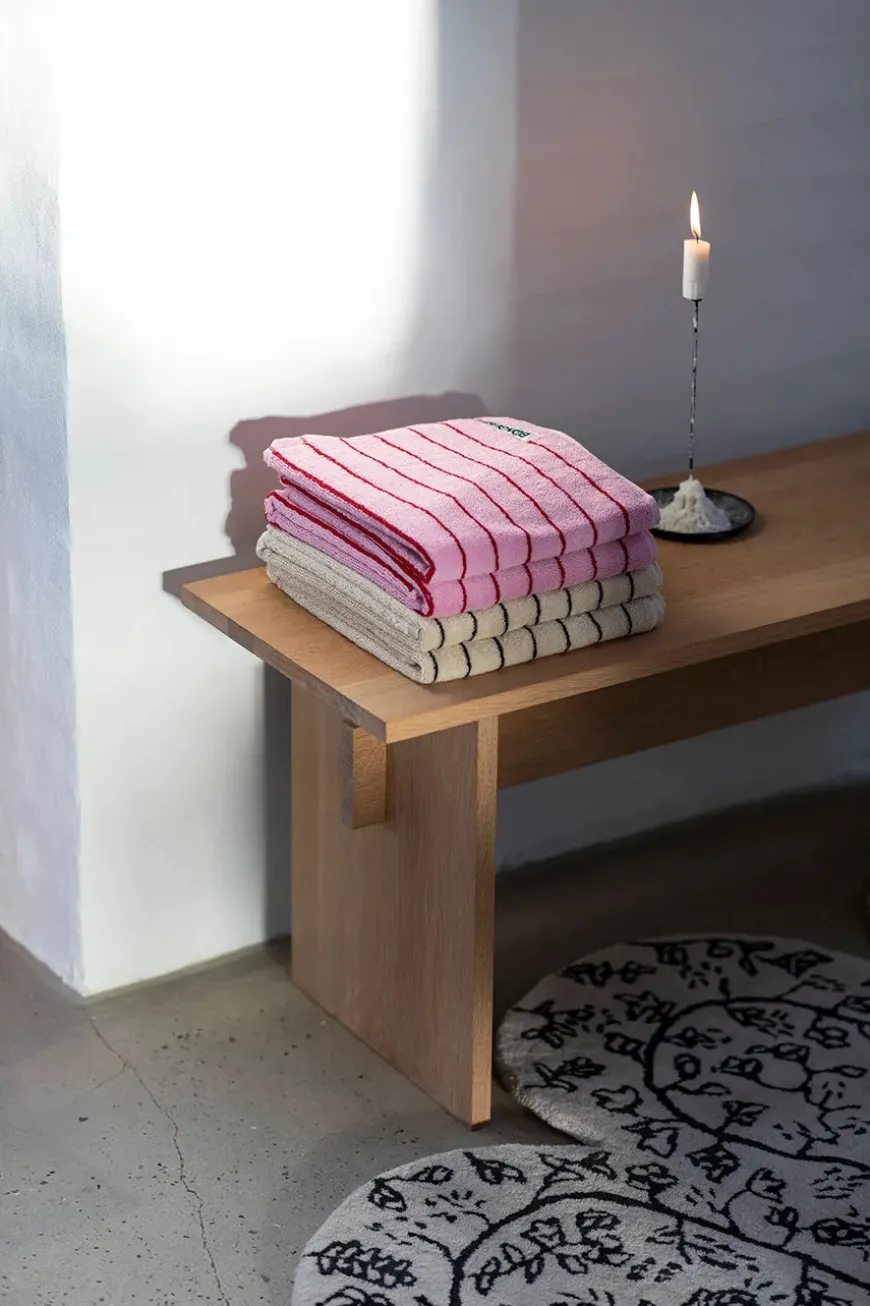 Naram towel - Creme & Ink fra Bongusta