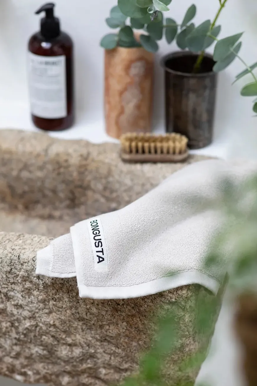 Naram towel - Creme & Ink fra Bongusta