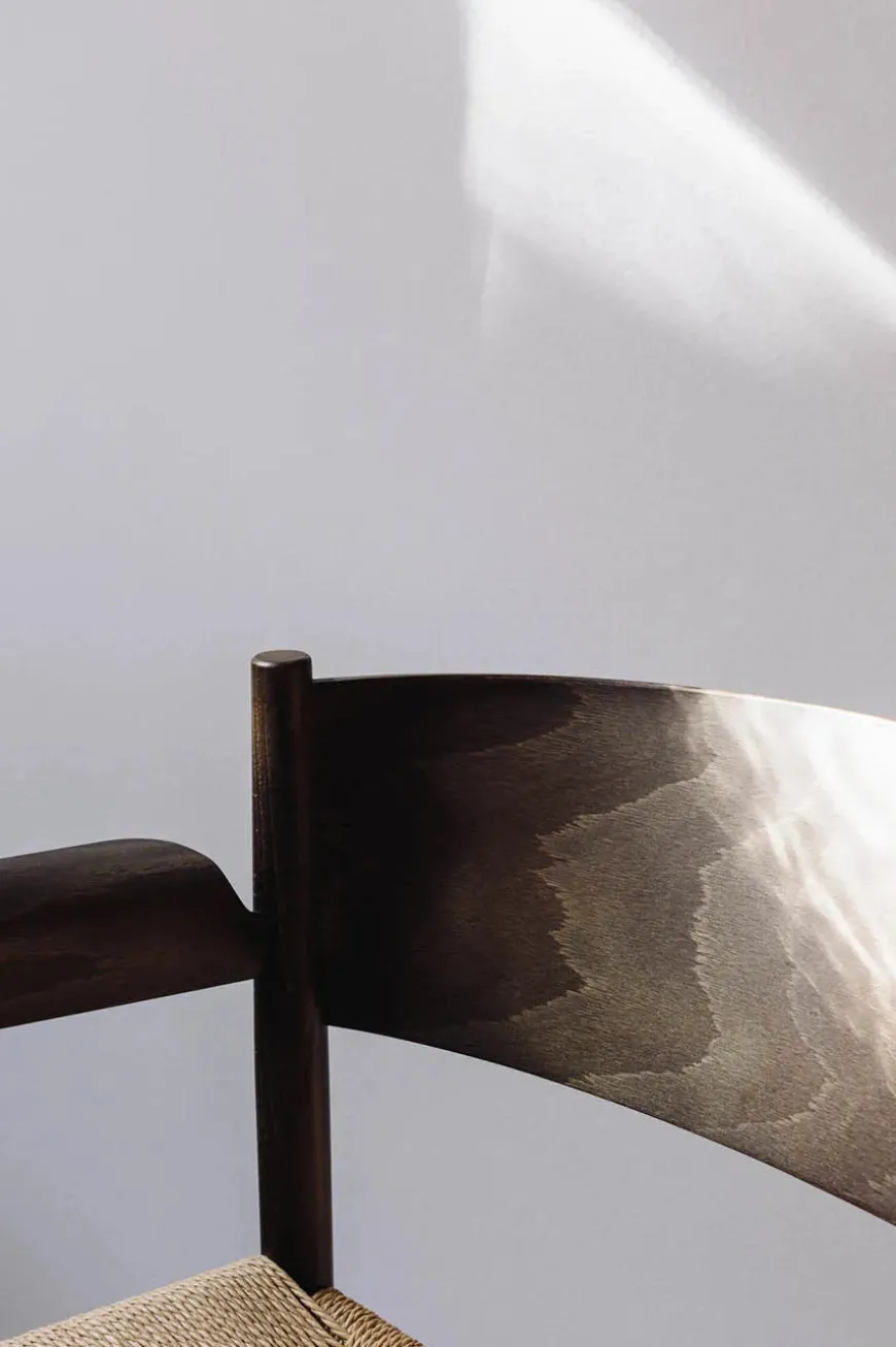 Nestor armstol, sort bøg fra Mater