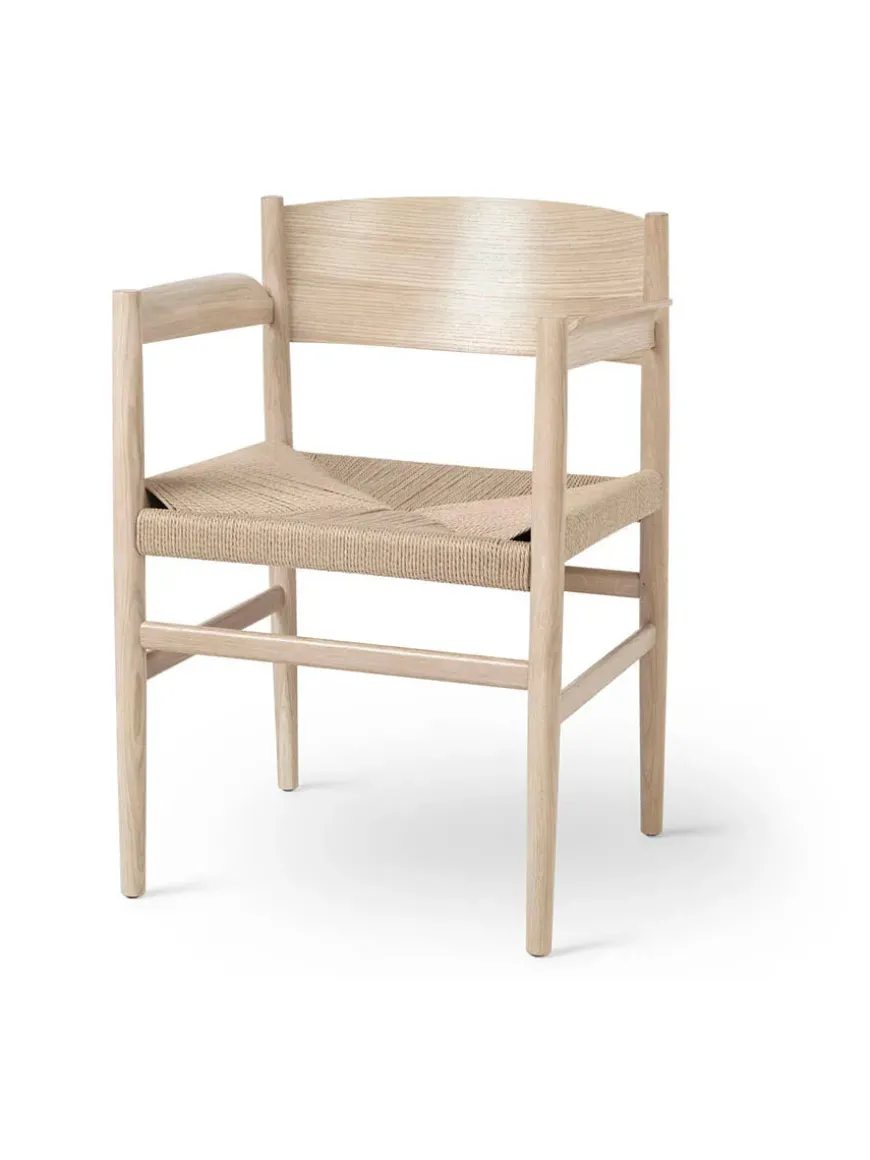 Nestor armstol, sort bøg fra Mater