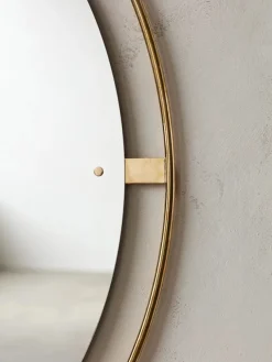 Nimbus Mirror Ø110, brass fra Audo Copenhagen