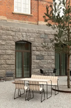 Ocean bord 140x70, sort fra Mater