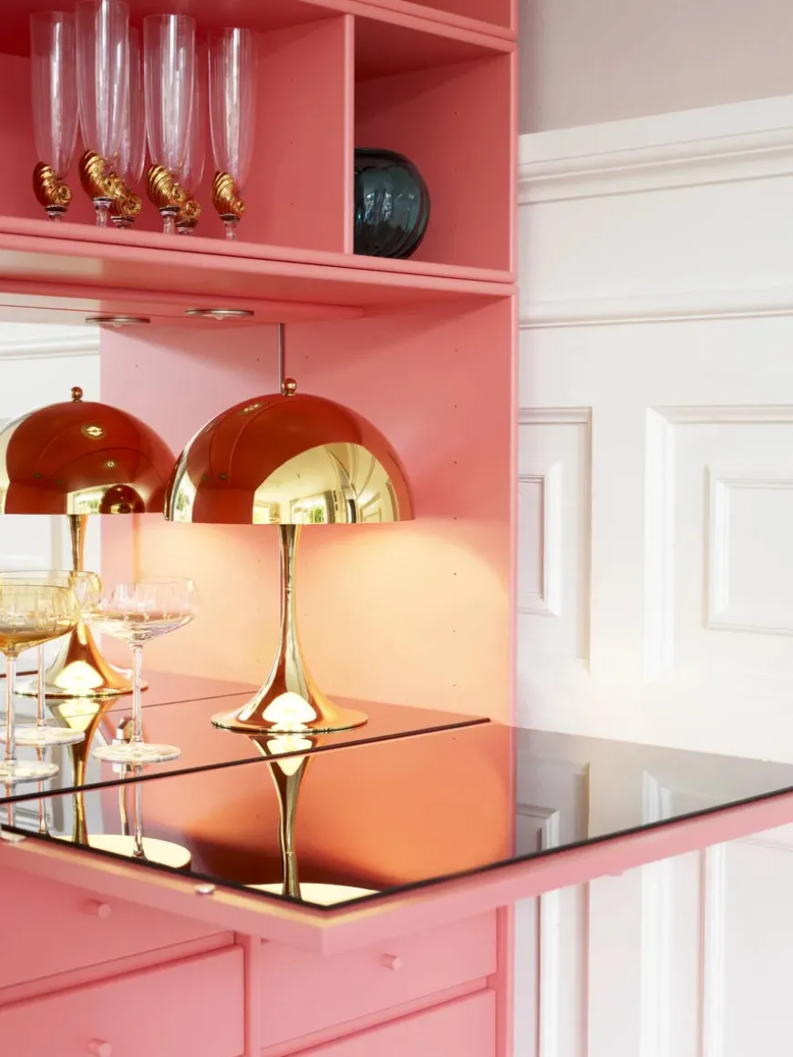 Panthella 250 bordlampe, grå opal fra Louis Poulsen