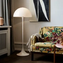 Panthella gulvlampe af Verner Panton