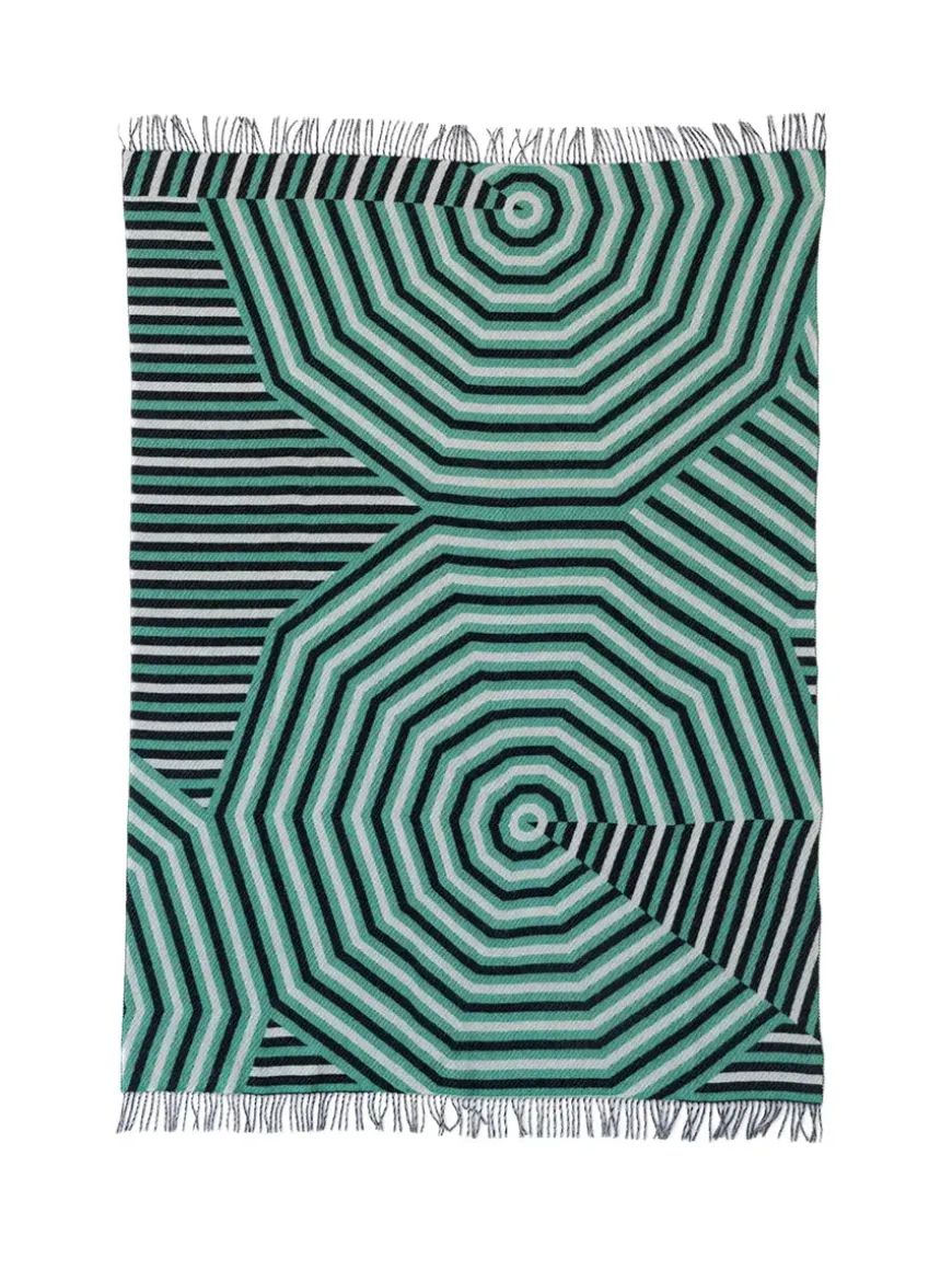 Patch Plaid, leaf/egg/jet fra raawii